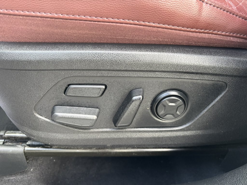 2021 Kia Sorento SX AWD w-Burgundy Leather in Saint-Georges, Quebec - 12 - w1024h768px