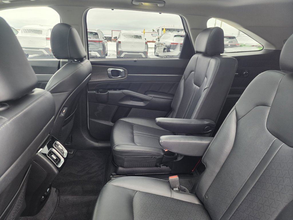 2022 Kia Sorento EX+ AWD in Saint-Georges, Quebec - 8 - w1024h768px