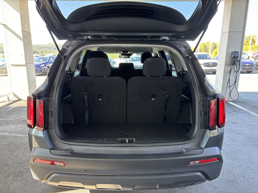 2023 Kia Sorento LX AWD in Saint-Georges, Quebec - 24 - w1024h768px