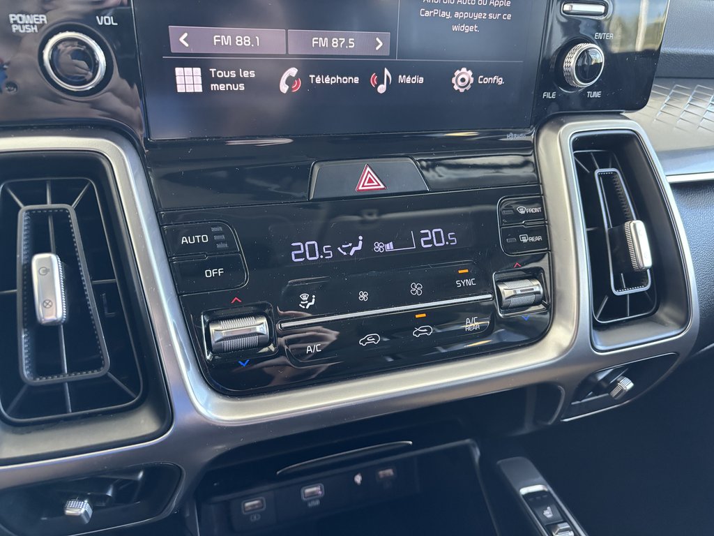 2023 Kia Sorento LX AWD in Saint-Georges, Quebec - 17 - w1024h768px