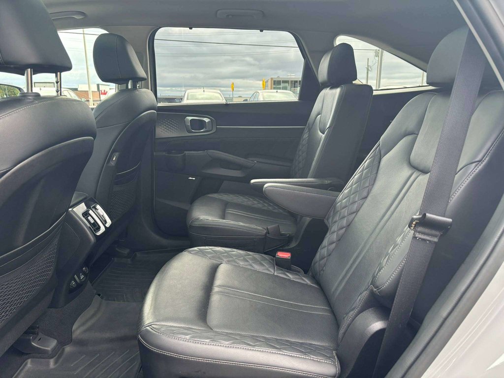 2023 Kia Sorento SX in Saint-Georges, Quebec - 9 - w1024h768px
