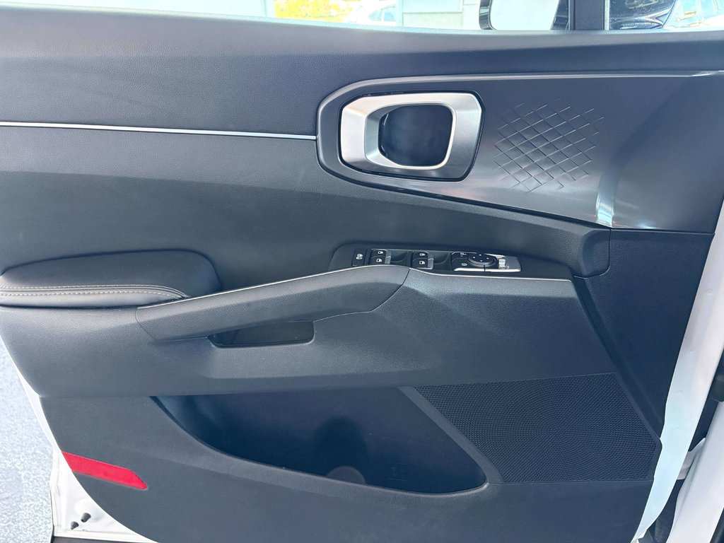 2025 Kia Sorento HYBRIDE in Saint-Georges, Quebec - 17 - w1024h768px