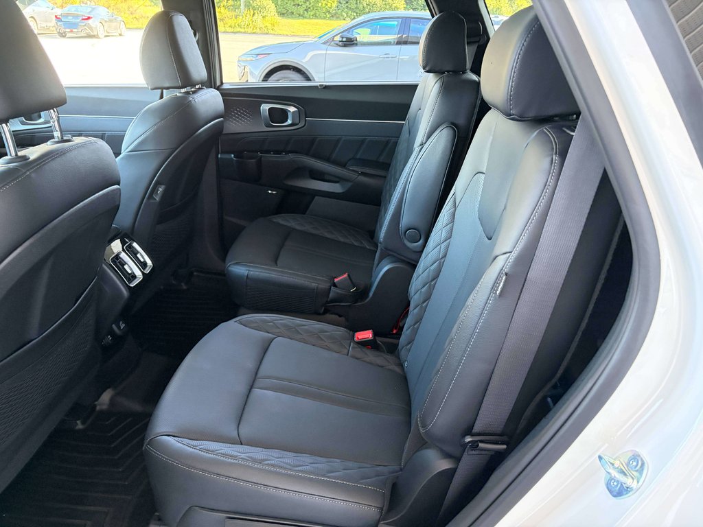 Kia Sorento SX 2026 à Saint-Georges, Québec - 22 - w1024h768px