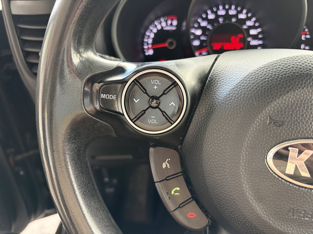 2016 Kia Soul 5dr Wgn Manual LX in Saint-Georges, Quebec - 17 - w1024h768px