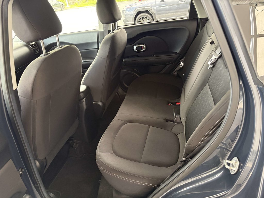 2016 Kia Soul 5dr Wgn Manual LX in Saint-Georges, Quebec - 19 - w1024h768px