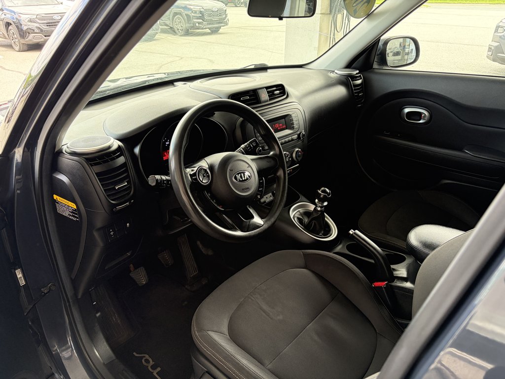 Kia Soul 5dr Wgn Manual LX 2016 à Saint-Georges, Québec - 10 - w1024h768px