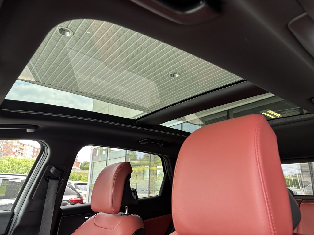 Kia Sportage EX Premium AWD w-Red Interior 2023 à Saint-Georges, Québec - 21 - w1024h768px