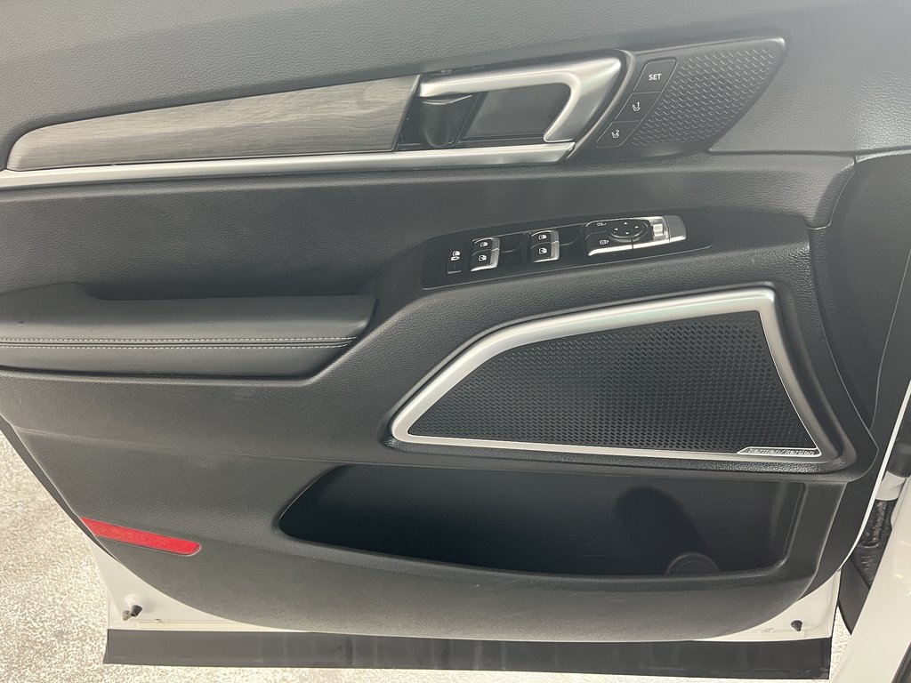 Kia Telluride X-Line AWD 2023 à Saint-Georges, Québec - 17 - w1024h768px
