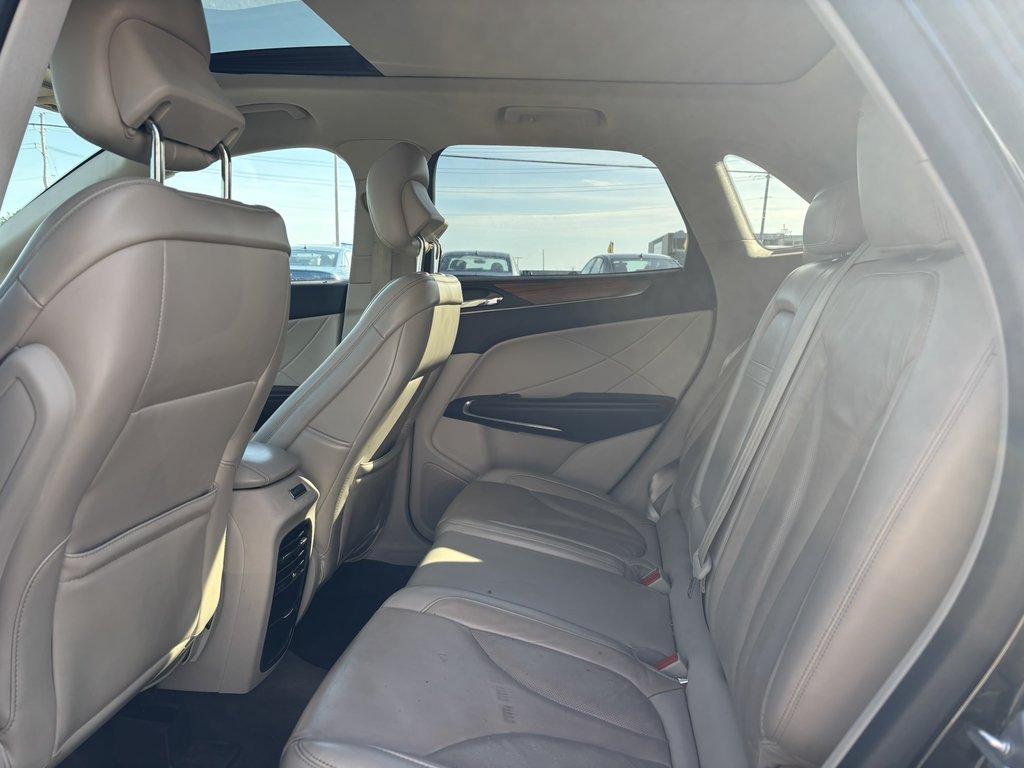 2018 Lincoln MKC AWD Select in Saint-Georges, Quebec - 10 - w1024h768px