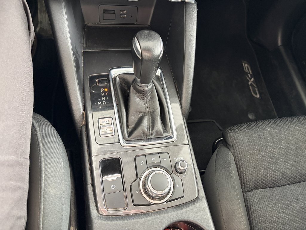 Mazda CX-5 AWD 4dr Auto GS 2016 à Saint-Georges, Québec - 16 - w1024h768px