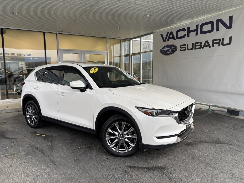 CX-5 Signature Auto AWD 2019 à Saint-Georges, Québec - 1 - w1024h768px