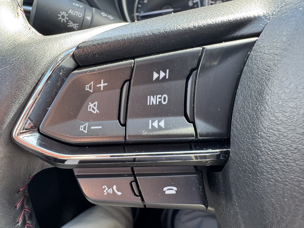 2021 Mazda CX-5 2021.5 Kuro Edition AWD in Saint-Georges, Quebec - 14 - w1024h768px