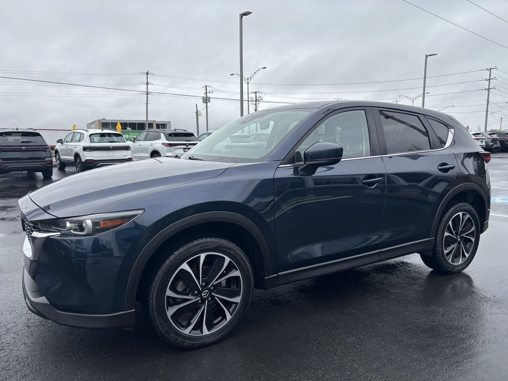 2022 Mazda CX-5 GS AWD in Saint-Georges, Quebec - 3 - w1024h768px