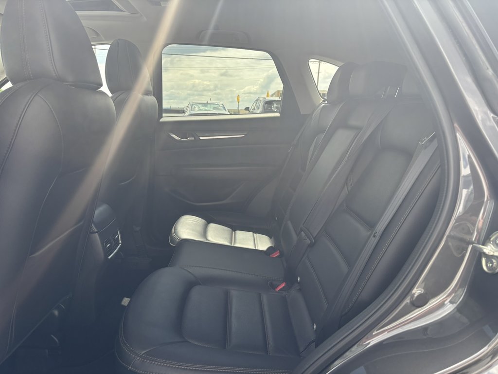 Mazda CX-5 GT AWD 2022 à Saint-Georges, Québec - 8 - w1024h768px