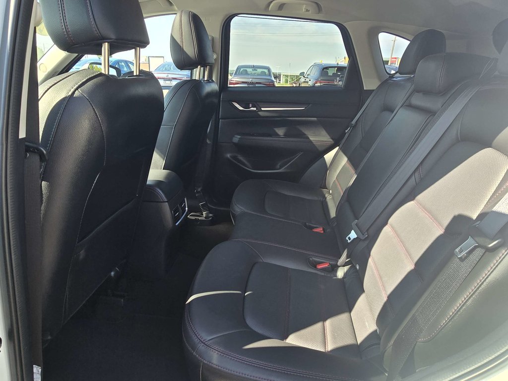 Mazda CX-5 Kuro AWD 2023 à Saint-Georges, Québec - 10 - w1024h768px