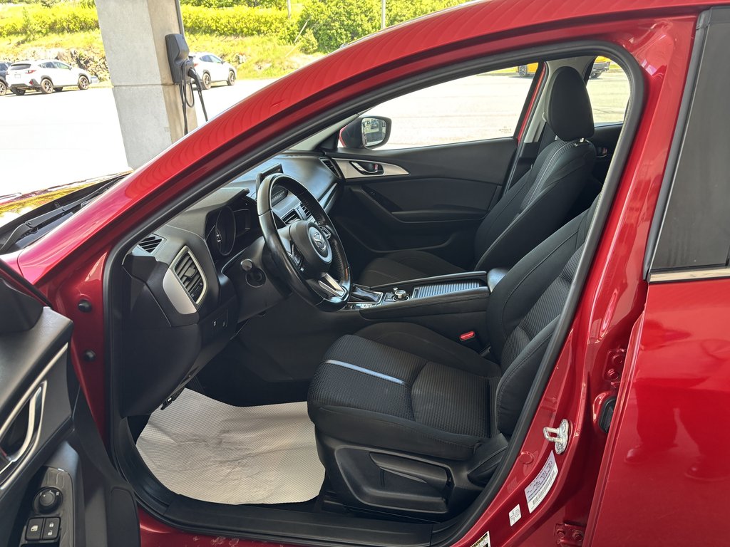 Mazda 3 Sport GS Auto 2018 à Saint-Georges, Québec - 11 - w1024h768px