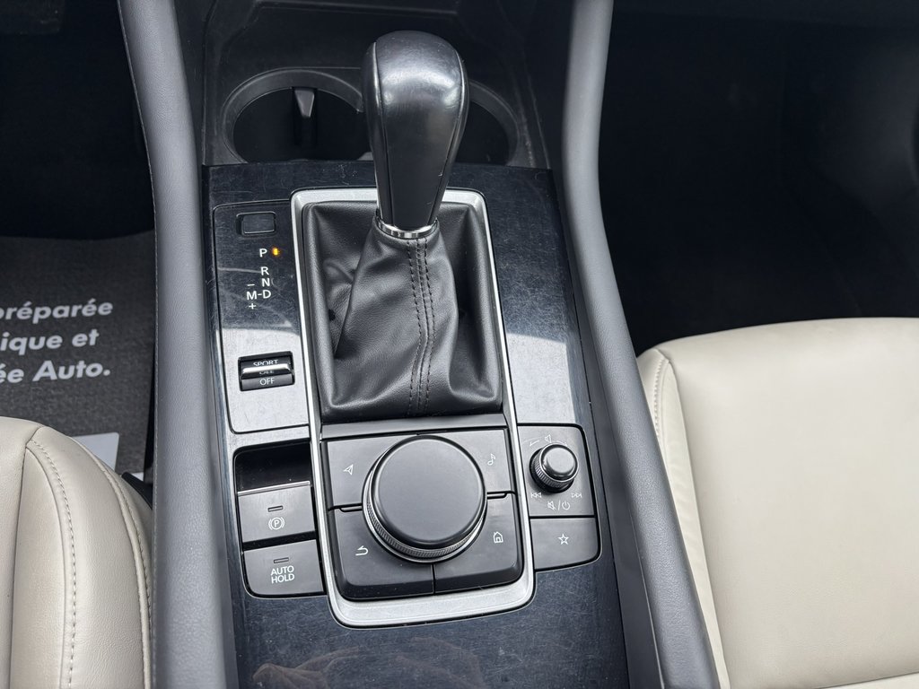 2019 Mazda 3 Sport GS Auto i-ACTIV AWD in Saint-Georges, Quebec - 17 - w1024h768px