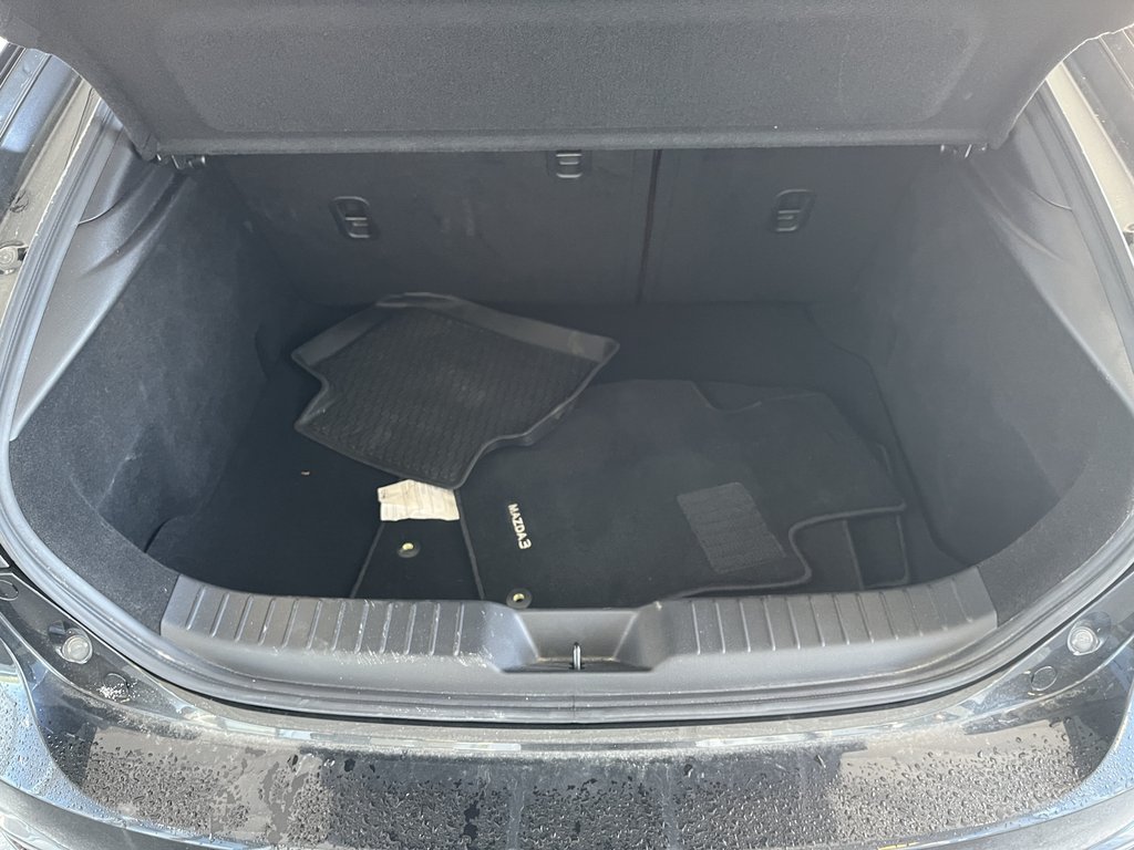 2023 Mazda 3 Sport GT w-Turbo Auto i-ACTIV AWD in Saint-Georges, Quebec - 21 - w1024h768px