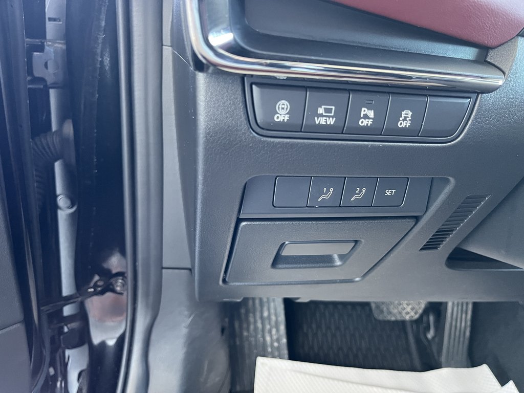 2023 Mazda 3 Sport GT w-Turbo Auto i-ACTIV AWD in Saint-Georges, Quebec - 15 - w1024h768px
