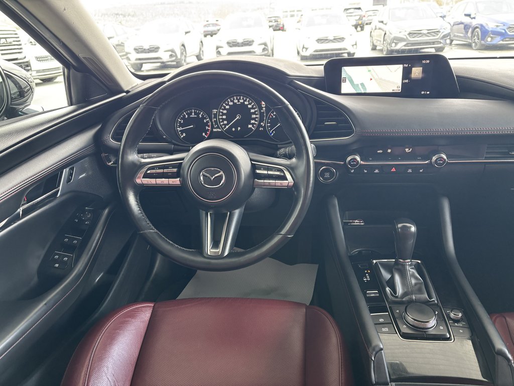 2022 Mazda 3 GT Auto i-ACTIV AWD in Saint-Georges, Quebec - 10 - w1024h768px