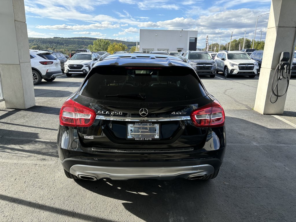 GLA-Class 4MATIC 4dr GLA 250 2015 à Saint-Georges, Québec - 4 - w1024h768px