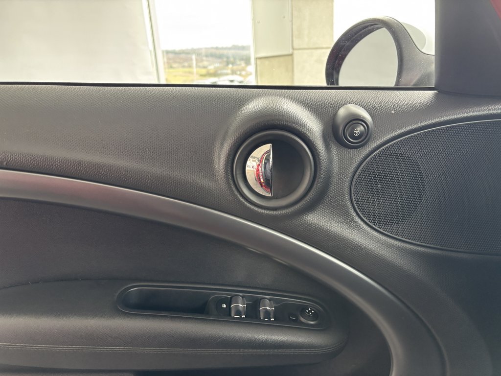 2014 MINI Cooper Countryman ALL4 4dr S in Saint-Georges, Quebec - 18 - w1024h768px