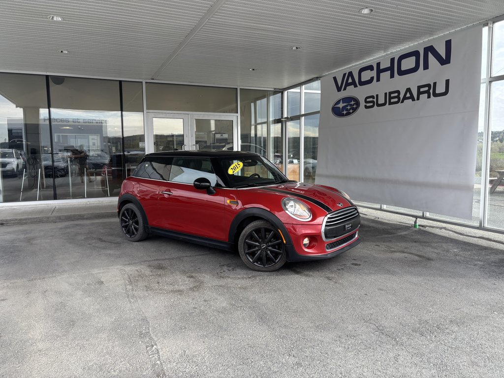 2015 MINI Cooper Hardtop 3dr HB in Saint-Georges, Quebec - 1 - w1024h768px