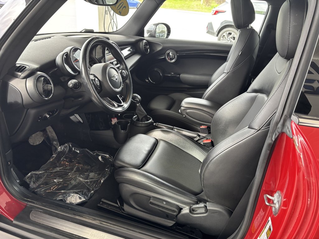 2015 MINI Cooper Hardtop 3dr HB in Saint-Georges, Quebec - 10 - w1024h768px