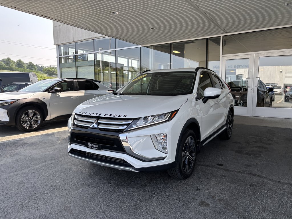 2019 Mitsubishi ECLIPSE CROSS SE w-Tech Pkg S-AWC in Saint-Georges, Quebec - 7 - w1024h768px