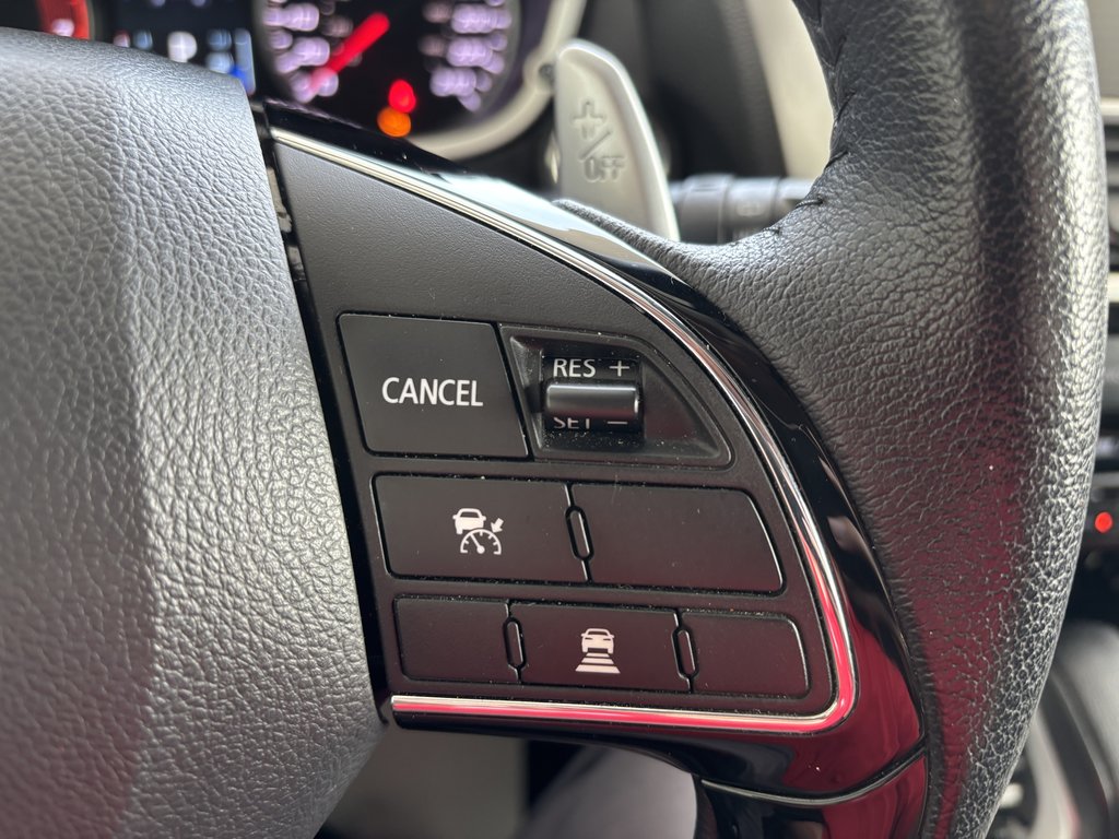 2019 Mitsubishi ECLIPSE CROSS SE w-Tech Pkg S-AWC in Saint-Georges, Quebec - 12 - w1024h768px