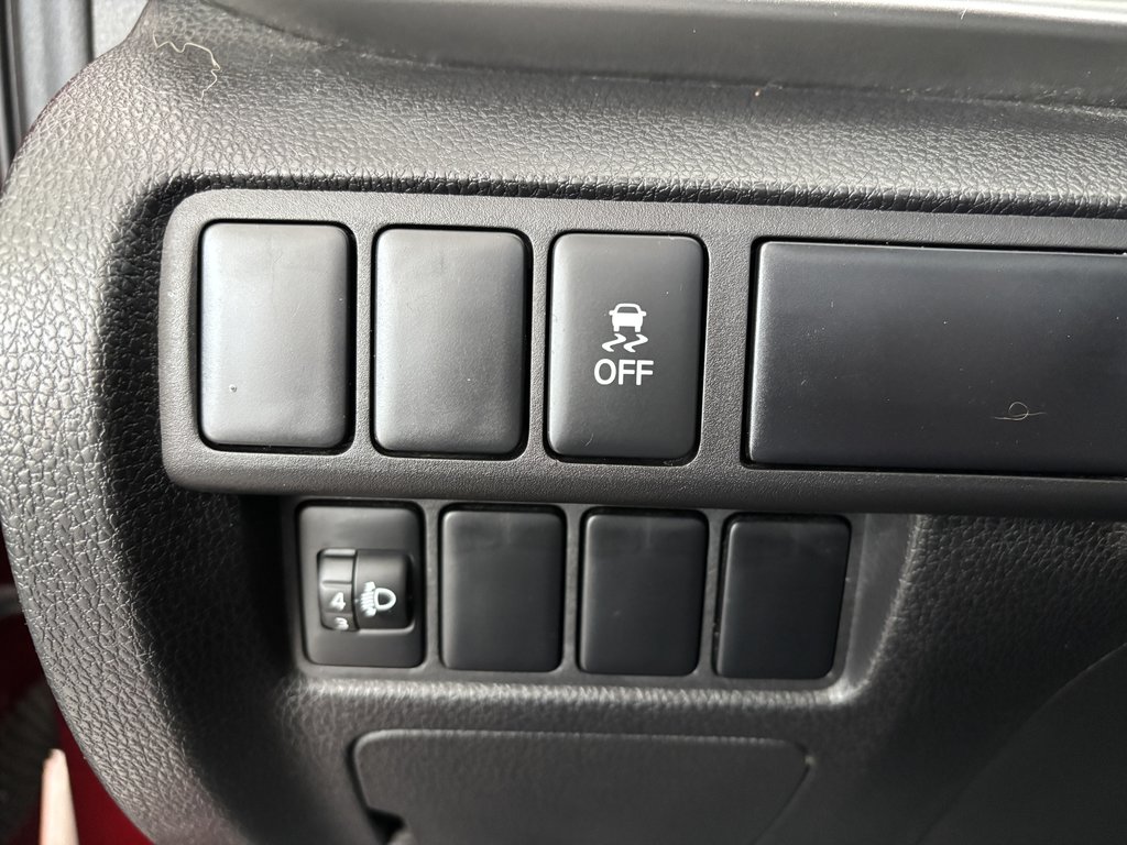 Mitsubishi ECLIPSE CROSS SE S-AWC 2020 à Saint-Georges, Québec - 18 - w1024h768px