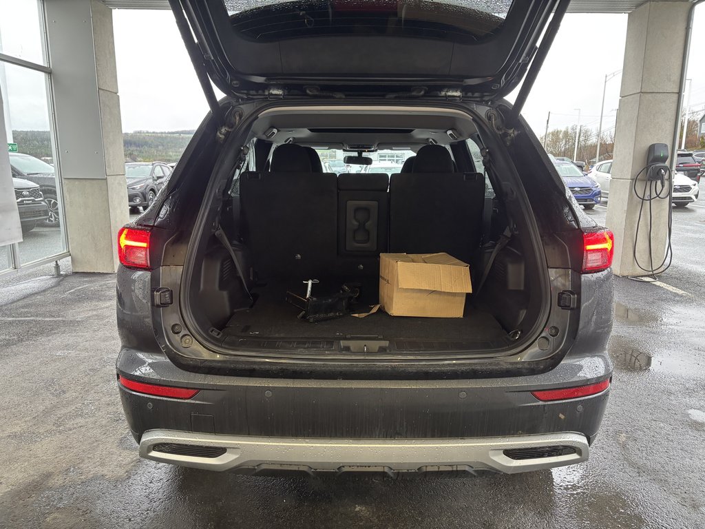 2025 Mitsubishi Outlander PHEV SE S-AWC in Saint-Georges, Quebec - 22 - w1024h768px