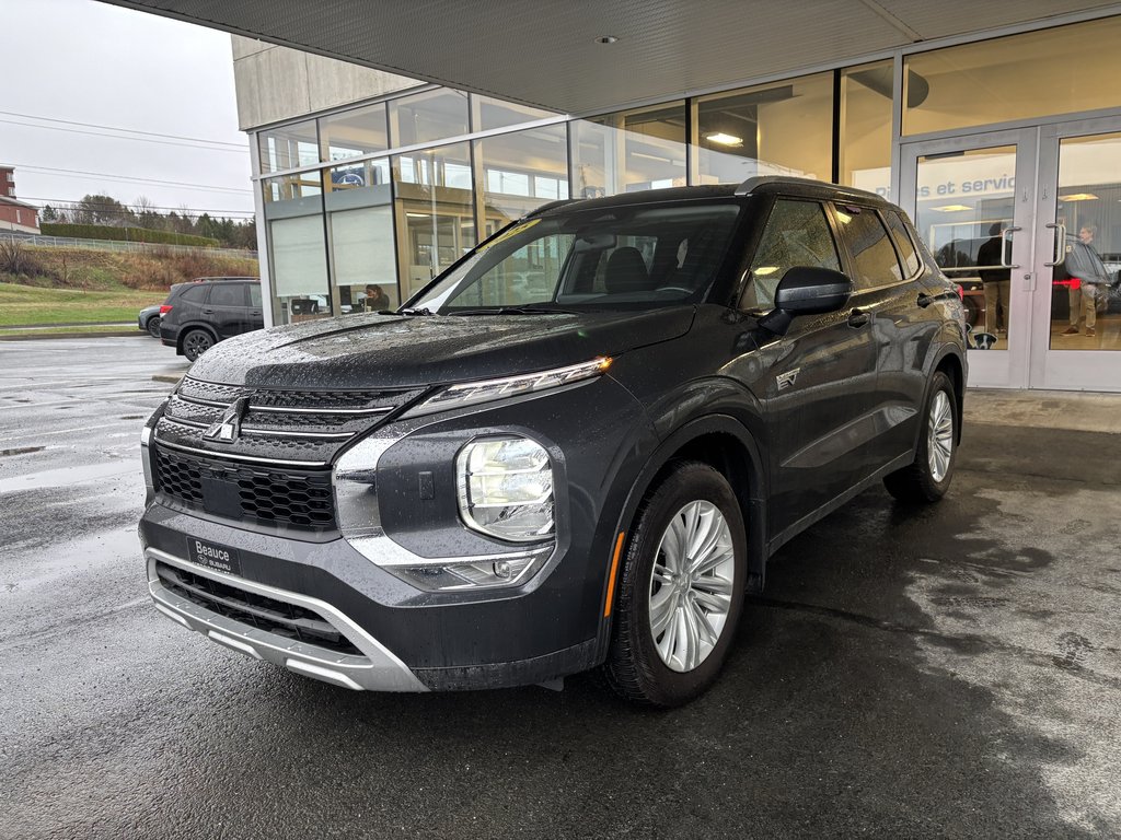 2025 Mitsubishi Outlander PHEV SE S-AWC in Saint-Georges, Quebec - 7 - w1024h768px