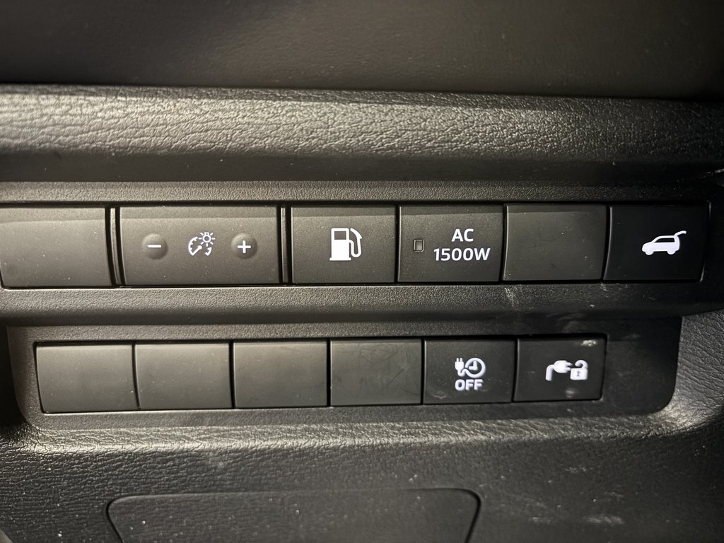 2025 Mitsubishi Outlander PHEV SE S-AWC in Saint-Georges, Quebec - 19 - w1024h768px