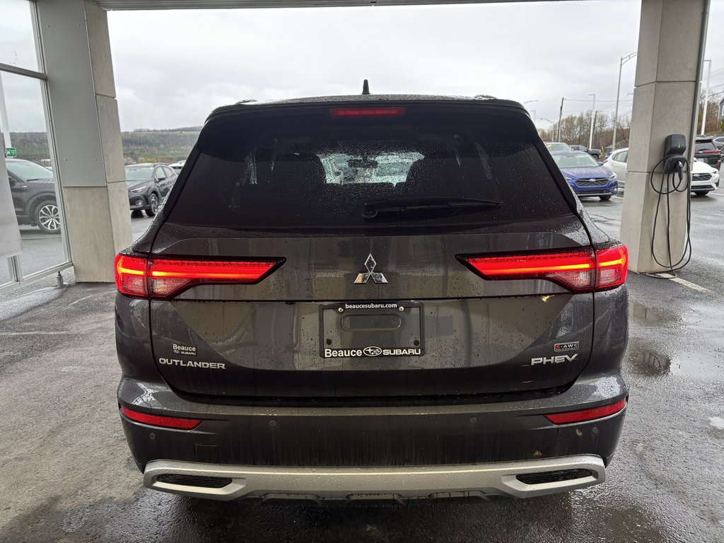 2025 Mitsubishi Outlander PHEV SE S-AWC in Saint-Georges, Quebec - 4 - w1024h768px