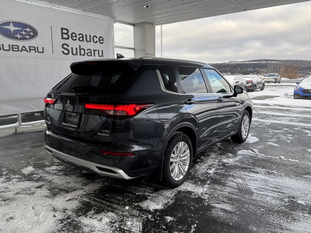 Mitsubishi Outlander PHEV SE S-AWC 2025 à Saint-Georges, Québec - 3 - w1024h768px