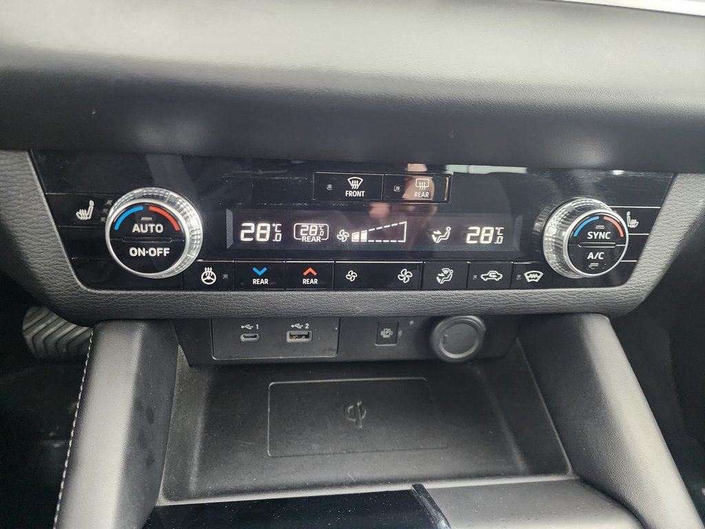 2022 Mitsubishi Outlander LE S-AWC in Saint-Georges, Quebec - 15 - w1024h768px