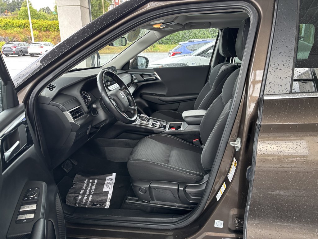 Mitsubishi Outlander LE S-AWC 2022 à Saint-Georges, Québec - 10 - w1024h768px