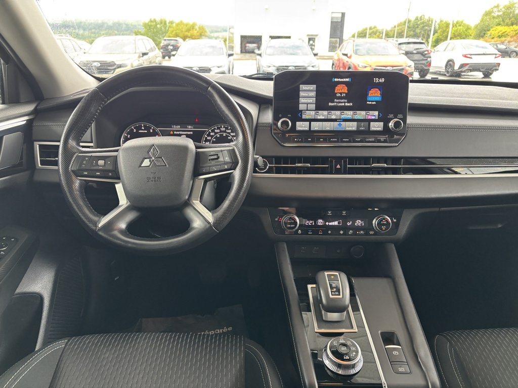 Mitsubishi Outlander LE S-AWC 2022 à Saint-Georges, Québec - 9 - w1024h768px