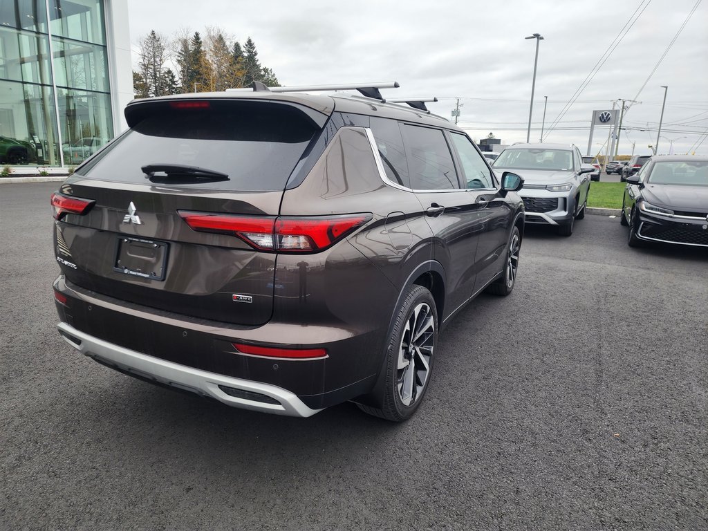 2022 Mitsubishi Outlander LE S-AWC in Saint-Georges, Quebec - 2 - w1024h768px