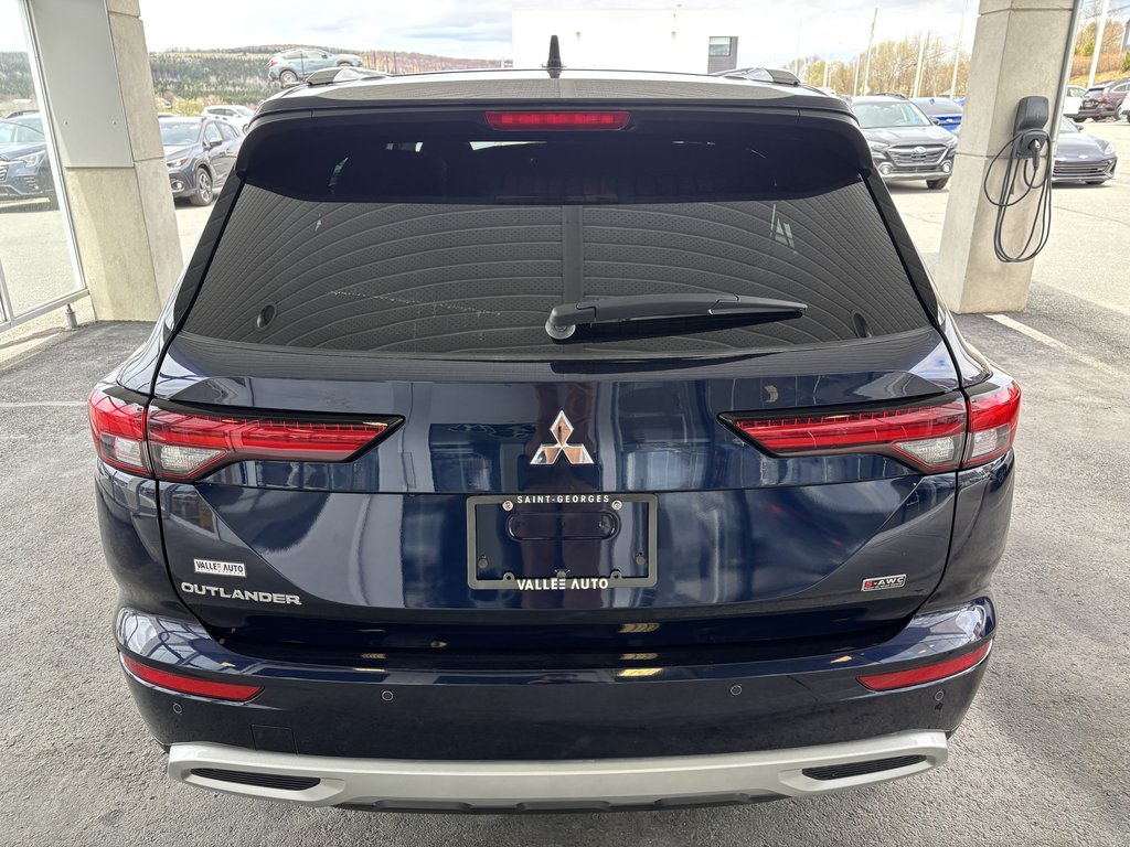 Mitsubishi Outlander SE S-AWC 2023 à Saint-Georges, Québec - 4 - w1024h768px