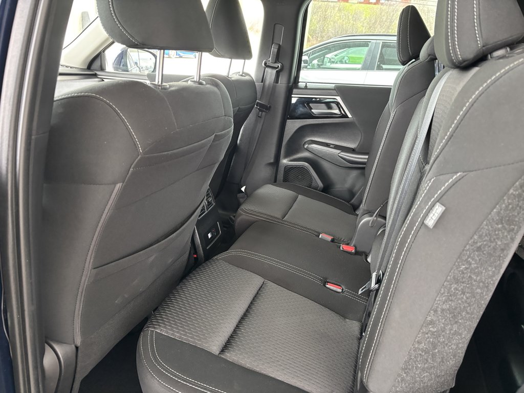 Mitsubishi Outlander SE S-AWC 2023 à Saint-Georges, Québec - 19 - w1024h768px