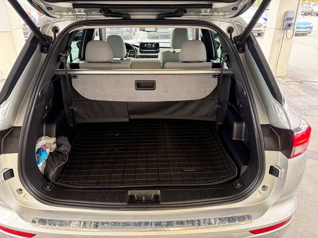 2023 Mitsubishi Outlander LE in Saint-Georges, Quebec - 23 - w1024h768px