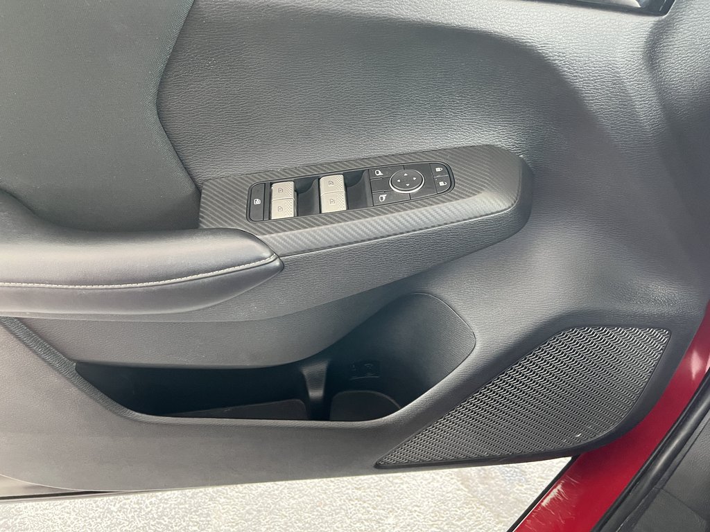 2024 Mitsubishi Outlander ES S-AWC in Saint-Georges, Quebec - 17 - w1024h768px