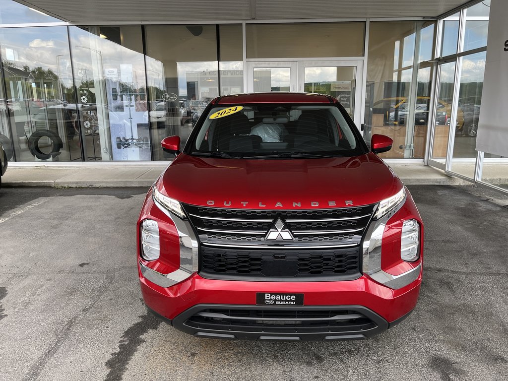 2024 Mitsubishi Outlander ES S-AWC in Saint-Georges, Quebec - 7 - w1024h768px