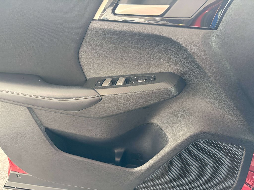Mitsubishi Outlander ES 2024 à Saint-Georges, Québec - 18 - w1024h768px