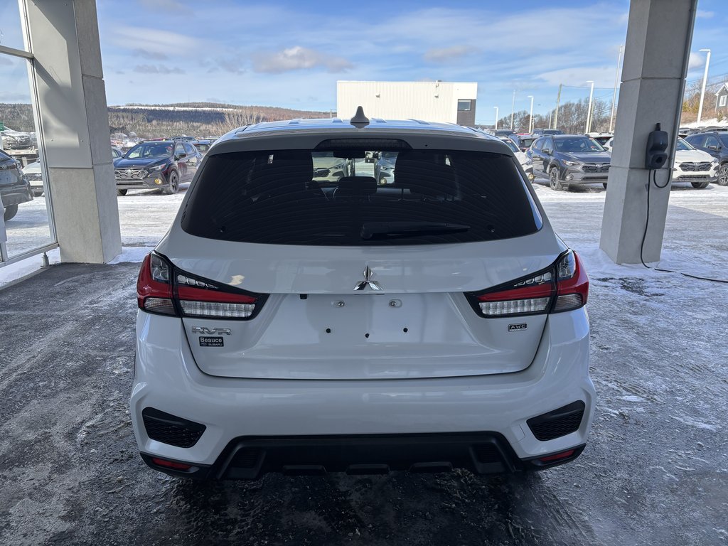 2024 Mitsubishi RVR SE AWC in Saint-Georges, Quebec - 4 - w1024h768px