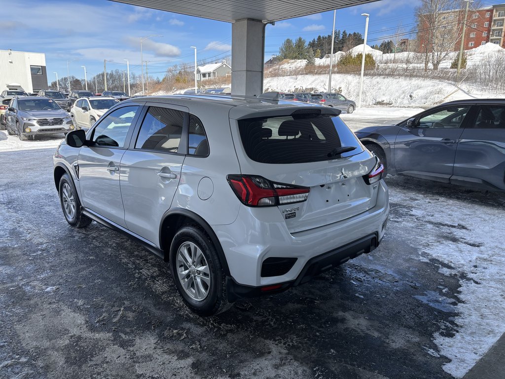 2024 Mitsubishi RVR SE AWC in Saint-Georges, Quebec - 5 - w1024h768px