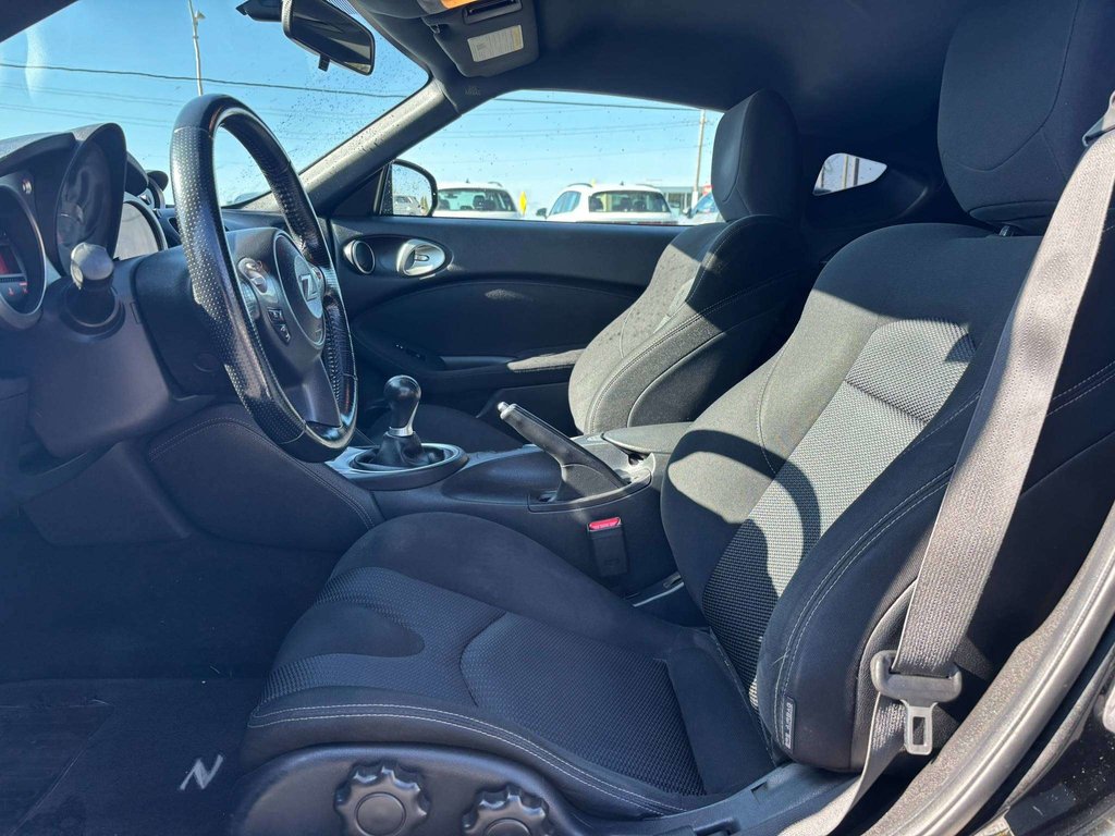 Nissan 370Z  2016 à Saint-Georges, Québec - 6 - w1024h768px