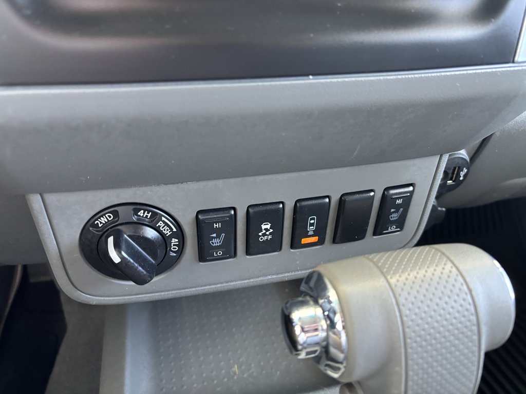 Nissan Frontier Crew Cab Midnight Edition Long Bed 4x4 Auto 2019 à Saint-Georges, Québec - 18 - w1024h768px